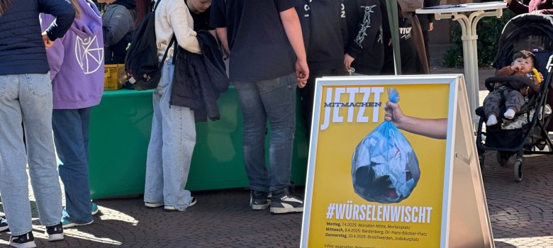 Plakat zur Müllsammelaktion
