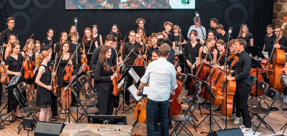Das HGG-Orchester unter der Leitung von Martin Busch beim Ehrenamtsabend der Stadt Würselen 2023 Das HGG-Orchester unter der Leitung von Martin Busch beim Ehrenamtsabend der Stadt Würselen 2023.