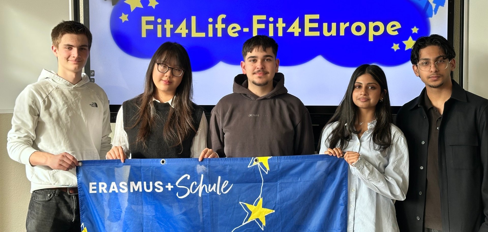 Unter dem Slogan: "Fit4Life – Fit4Europe" setzen sich Würselener Jugendliche mit der Frage auseinander.