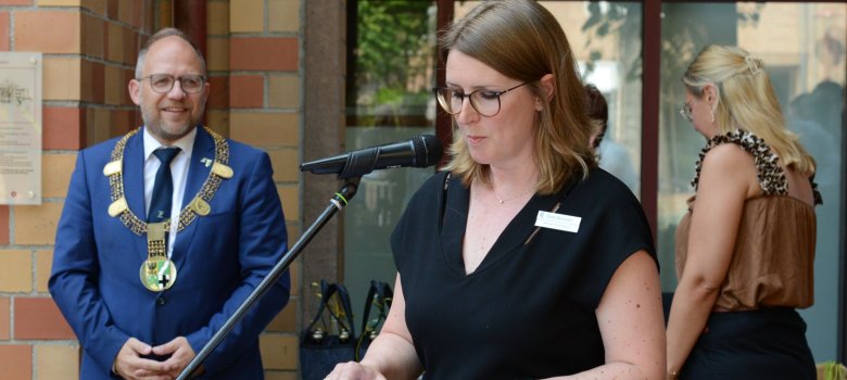 Moderiert wurde der Nachmittag von der Pressesprecherin Miriam Stickelmann. Moderiert wurde der Nachmittag von der Pressesprecherin Miriam Stickelmann.