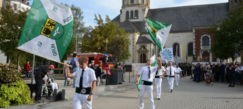 Festumzug zum Jubiläum Festumzug zum Jubiläum